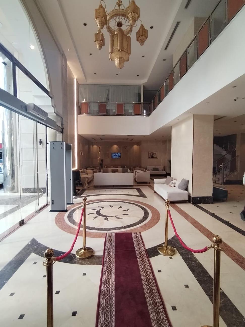 Al Kiram Hotel Al Azizia La Mecque Extérieur photo
